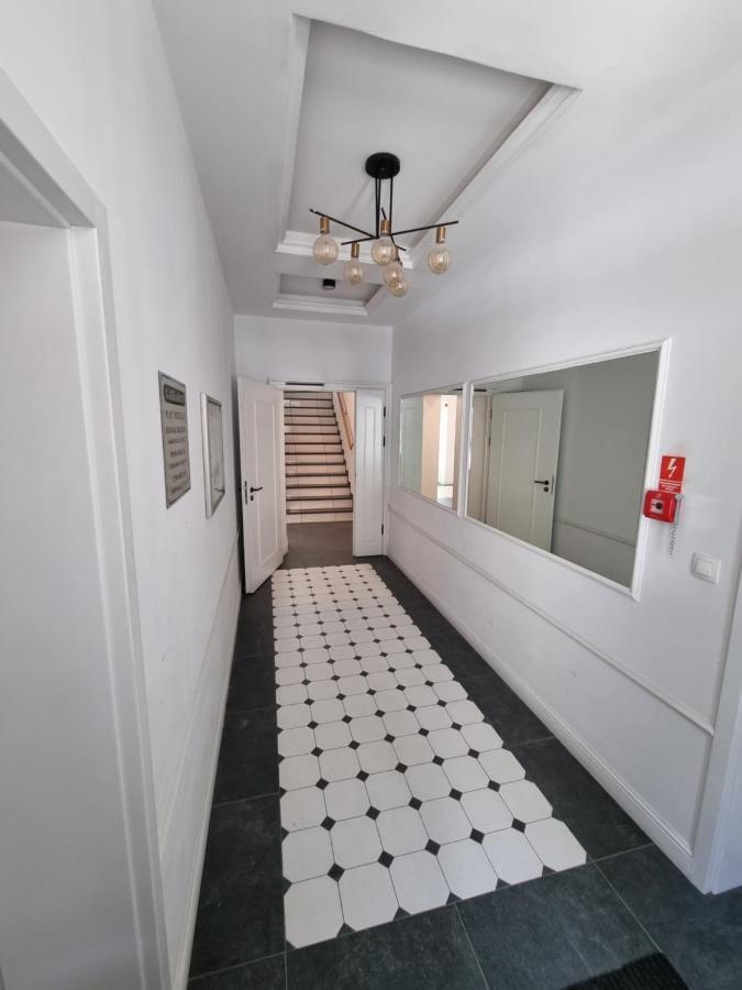 Apartament Studio La Palma Garbary 32 Poznań Zewnętrze zdjęcie